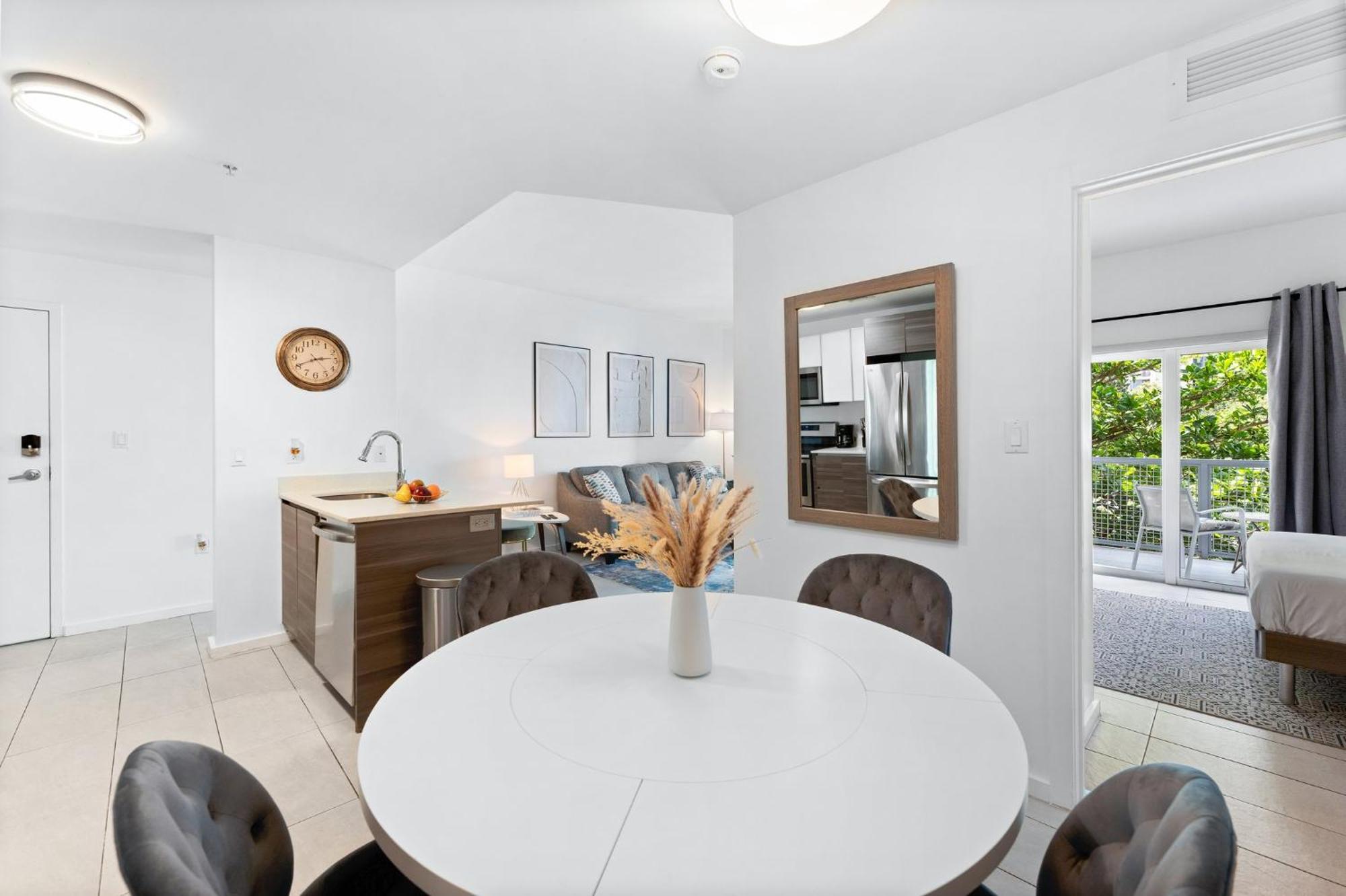 Modern Apartment In Edgewater Miami Camera foto